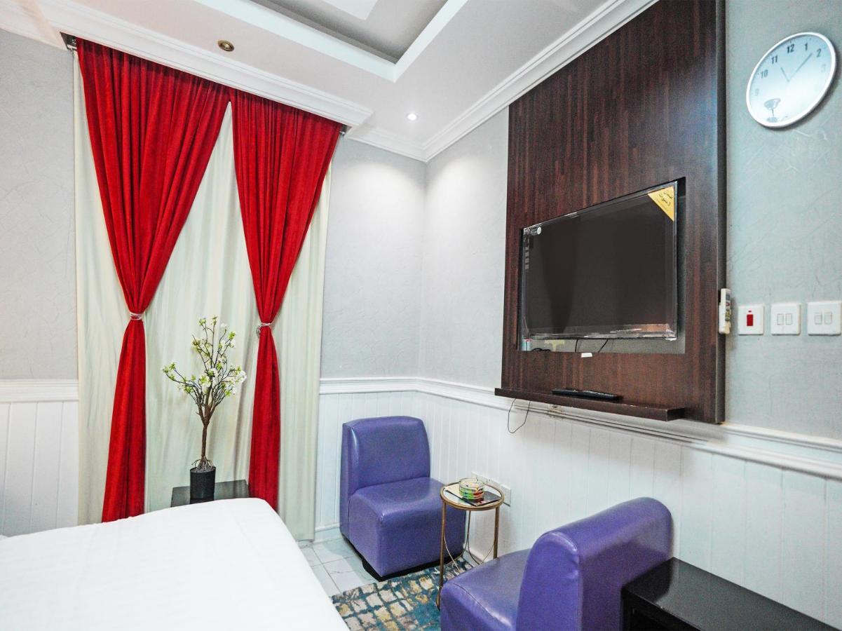 Oyo 649 Al Thuraya Palace Hotel Djeddah