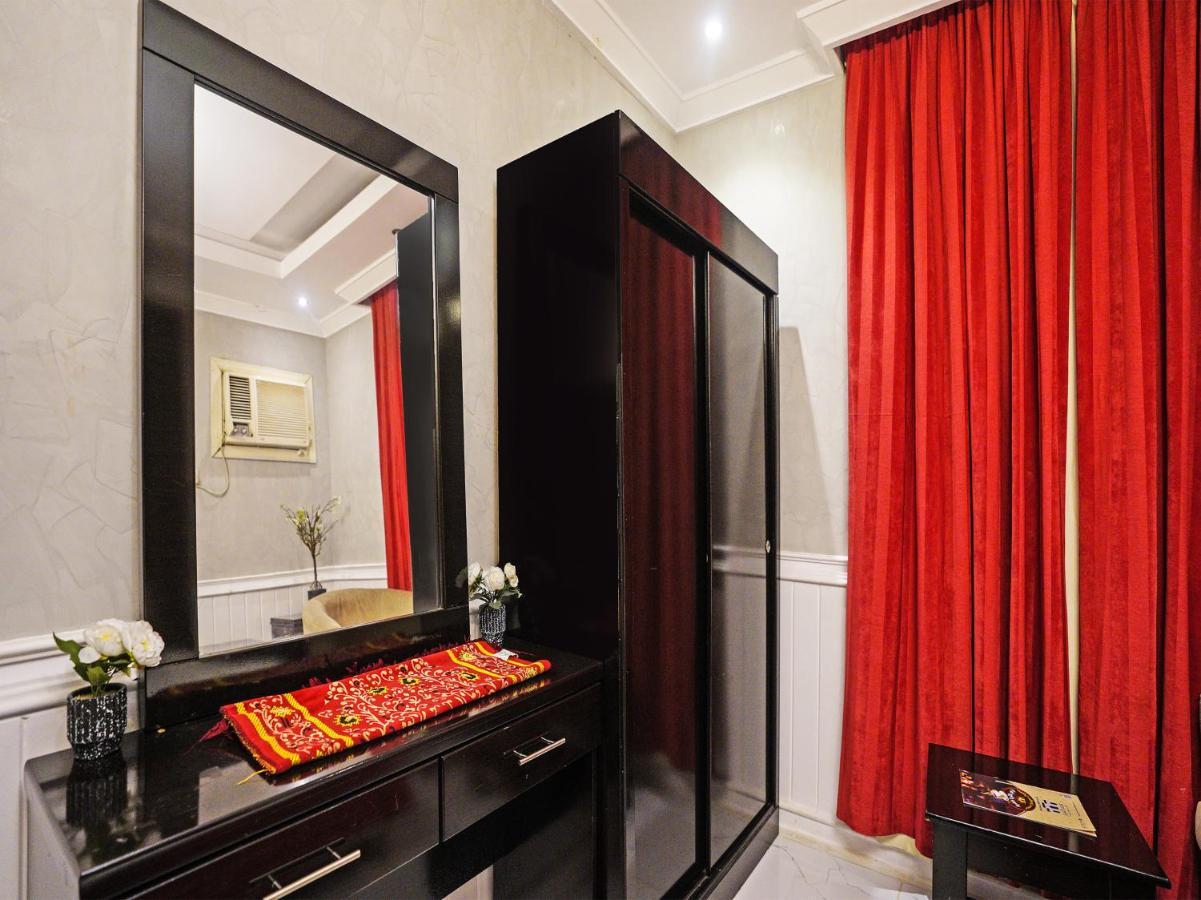 Oyo 649 Al Thuraya Palace Hotel Djeddah