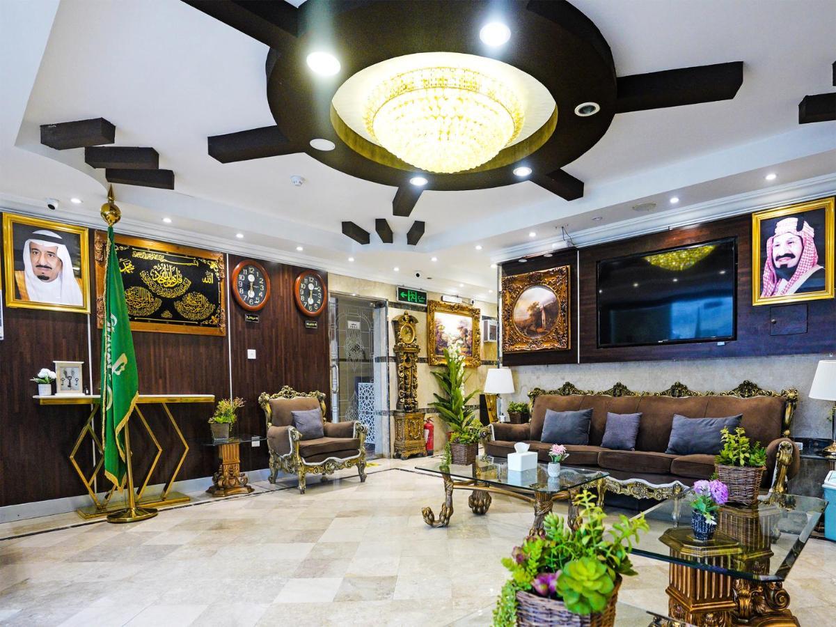 Oyo 649 Al Thuraya Palace Hotel